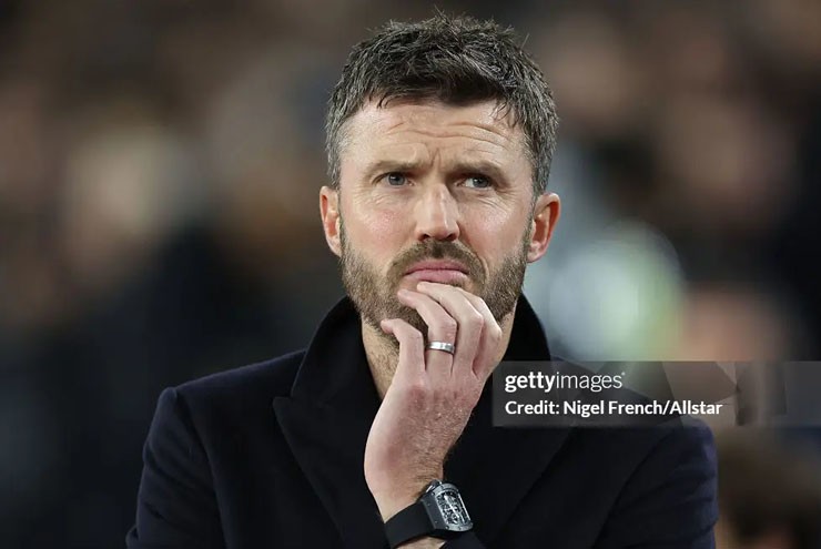 HLV Carrick còn nhiều thách thức phải vượt qua