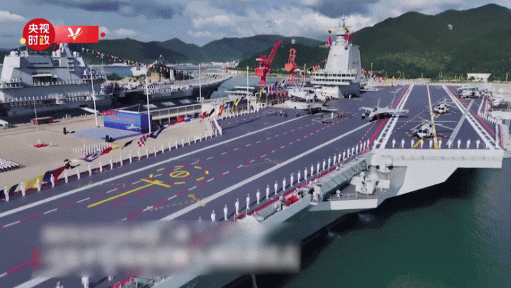 Phúc Kiến, chiếc tàu sân bay đầu tiên của Trung Quốc trang bị hệ thống máy phóng điện từ (EMALS), là biểu tượng của nỗ lực xây dựng lực lượng hải quân “biển xanh” có khả năng tác chiến xa bờ.