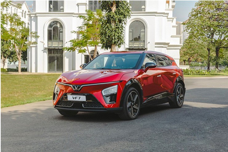 Nên mua ô tô Hybrid hay xe thuần điện năm 2026? - 2