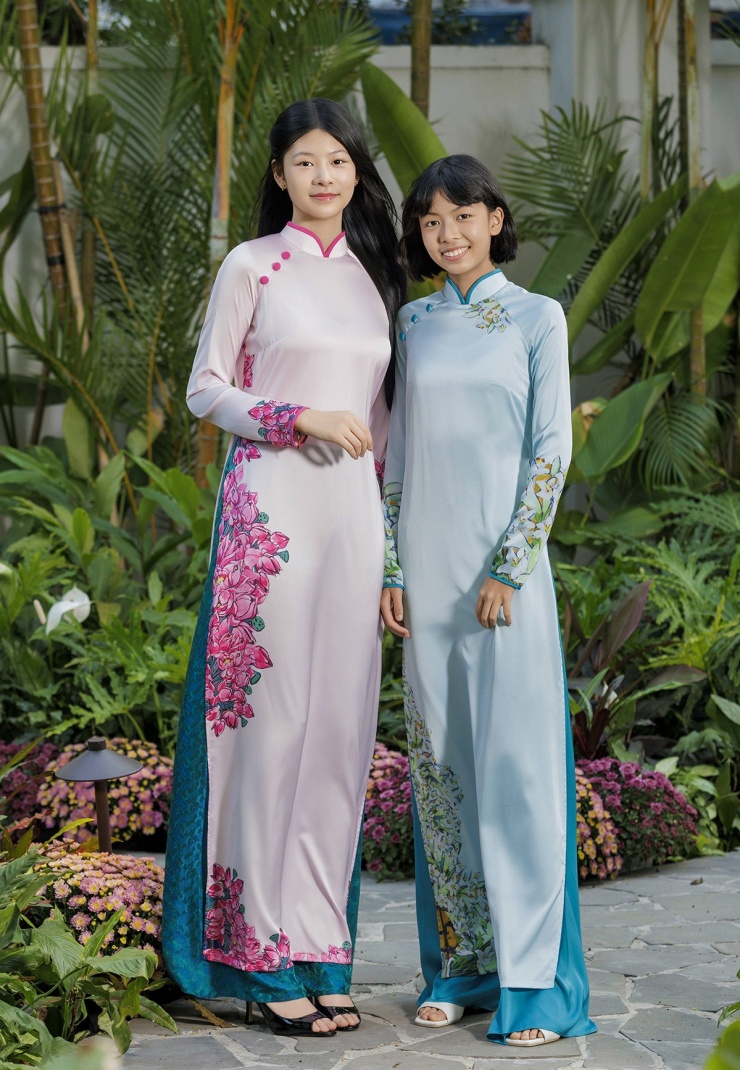 Con đầu của Bình Minh - An Nhiên - có gương mặt giống mẹ và bà ngoại, chiều cao thừa hưởng từ bố. Bé thứ hai - An Như - được nhận xét như 'bản sao' của diễn viên.