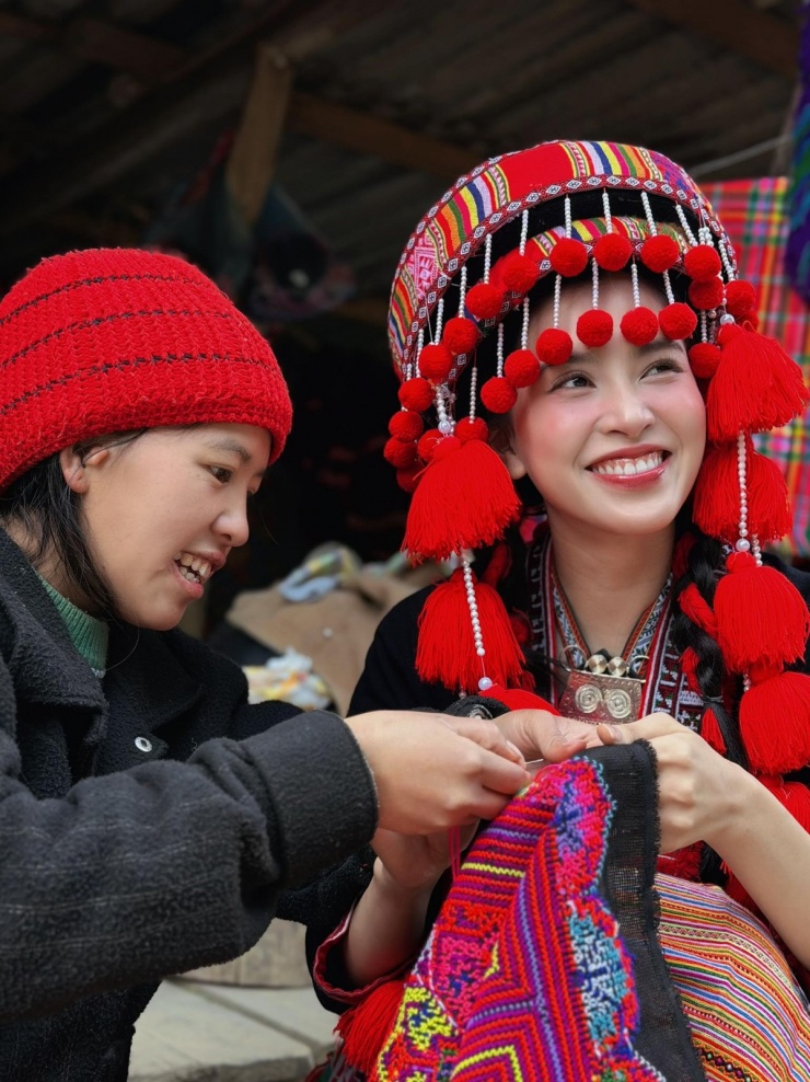 Ảnh sao 12/2: Ngọc Lan hiếm hoi lộ diện - 7