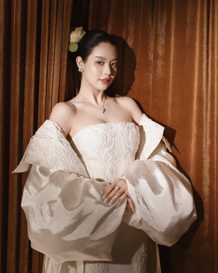 Ảnh sao 12/2: Ngọc Lan hiếm hoi lộ diện - 8