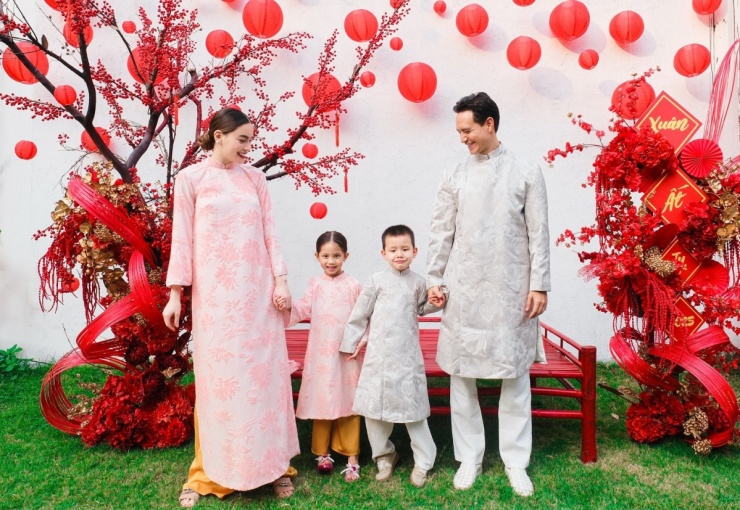 Hồ Ngọc Hà - Kim Lý trang hoàng biệt thự đón Tết - 8