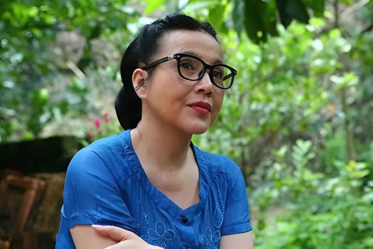 Hai năm gần đây, Lan Hương vực dậy tinh thần, mong được trở lại làm nghề.&nbsp;