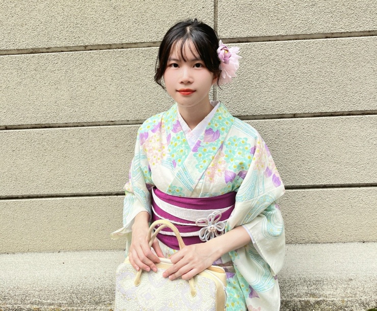 Nguyễn Ngọc Yến Trang nhiều năm liền đạt danh hiệu sinh viên xuất sắc. Ảnh: NVCC