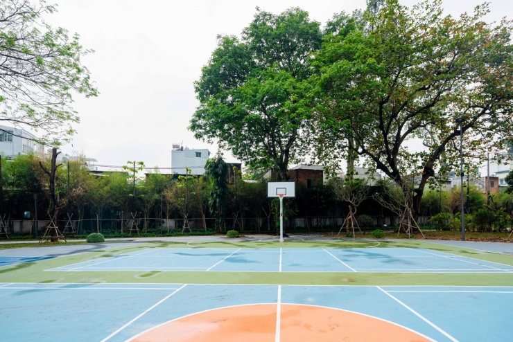 Khu thể thao trong công viên.