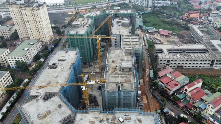 Giá bán căn hộ nhà ở xã hội được công bố ở mức 18,4 triệu đồng/m² (đã bao gồm VAT và phí bảo trì). Giá thuê khoảng 91.700 đồng/m²/tháng, trong khi giá thuê mua khoảng 312.860 đồng/m²/tháng.