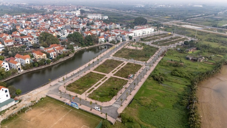 Hiện trạng các lô đất vùng ven Hà Nội sau hơn một năm đấu giá lập đỉnh - 1