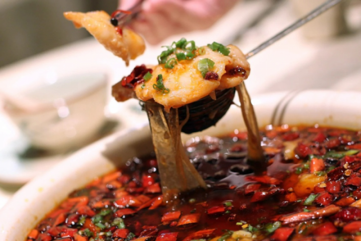 Vì sao người Trung Quốc 'nghiện' món ăn dầu mỡ?