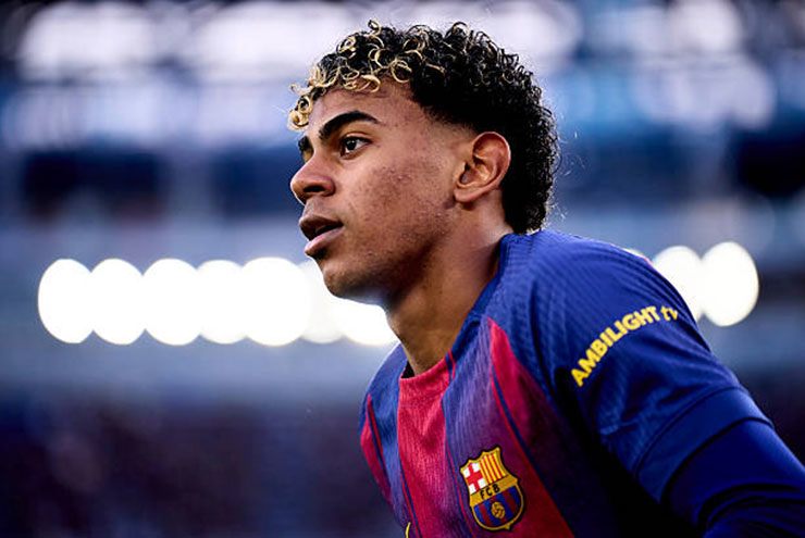 Tiền đạo "gì cũng làm được" của bóng đá châu Âu: Yamal ngồi riêng một mâm