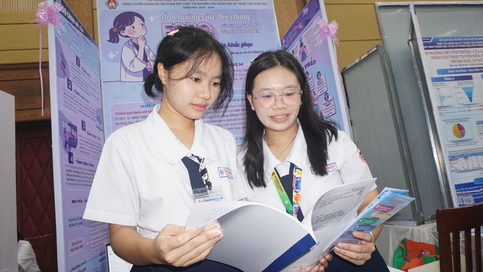 Đối tượng khảo sát là học sinh lớp 5, lớp 9 và lớp 11 năm học 2025-2026