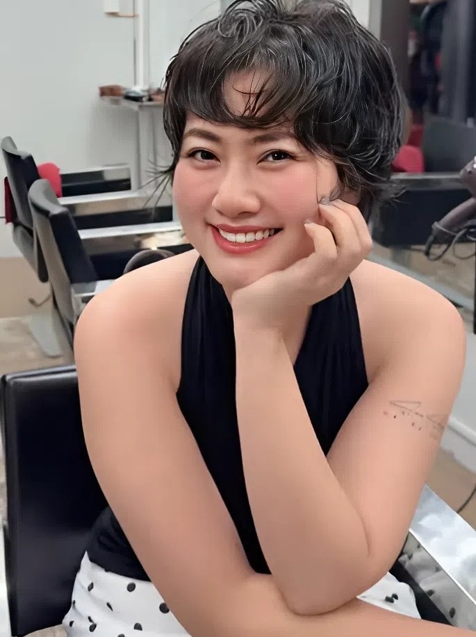 Ảnh sao 12/2: Ngọc Lan hiếm hoi lộ diện - 1