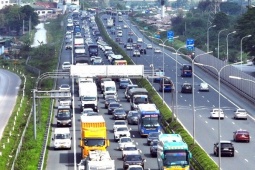 Cảnh sát đưa ra lộ trình 'né' kẹt xe khi rời Hà Nội về quê ăn Tết