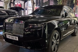 Đại gia Sài Gòn chi hơn 35 tỷ mua xe Rolls-Royce Cullinan kèm biển số tứ quý 9
