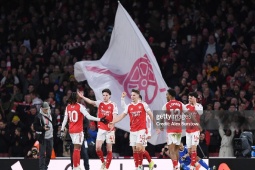 Bão chấn thương lại ám ảnh Arsenal, nỗi lo cuộc đua vô địch đảo chiều