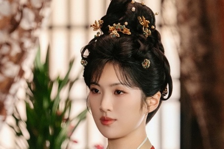  ' Công chúa Huawei '  lần đầu đóng phim cổ trang