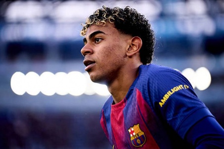 Tiền đạo "gì cũng làm được" của bóng đá châu Âu: Yamal ngồi riêng một mâm