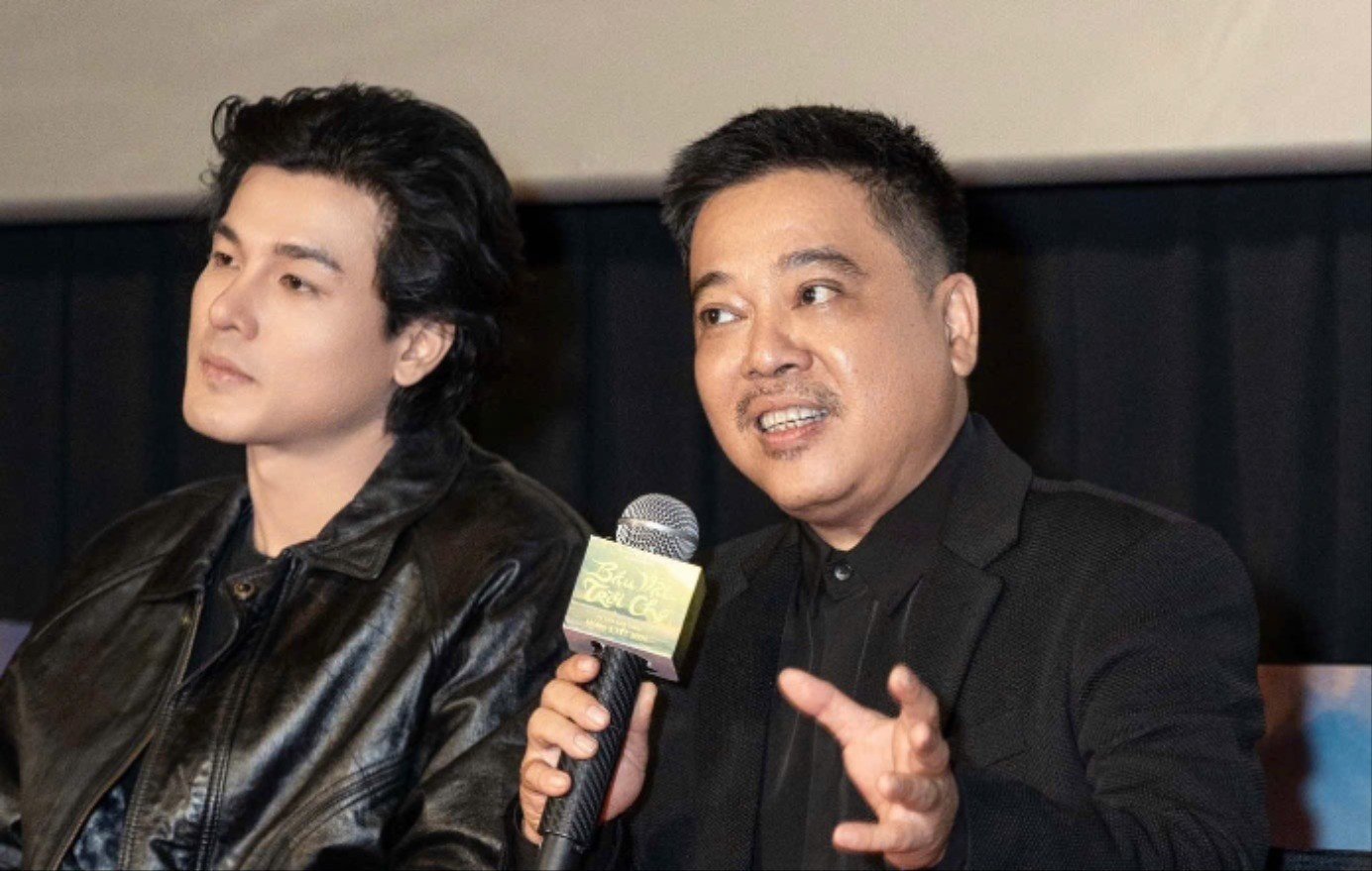 Không ai giữ thế độc tôn trong cuộc đua doanh thu, khán giả sẽ là người quyết định.