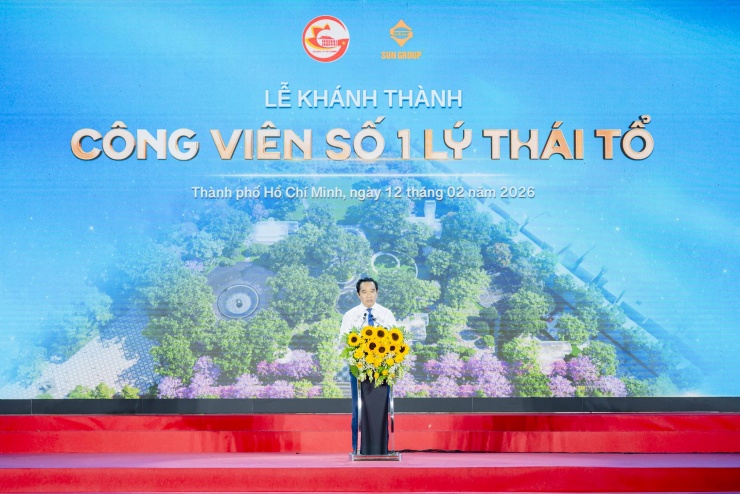 Chủ tịch UBND TPHCM Nguyễn Văn Được khẳng định công trình là “tượng đài được dựng bằng lòng biết ơn” dành cho sự hy sinh của hàng trăm y bác sĩ tuyến đầu và các tình nguyện viên đã chiến đấu vì sự sống của nhân dân.