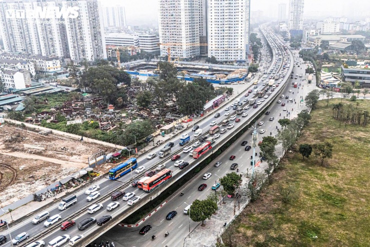 Tình trạng này diễn ra chủ yếu ở chiều hướng về cửa ngõ phía Nam và Đông Nam.