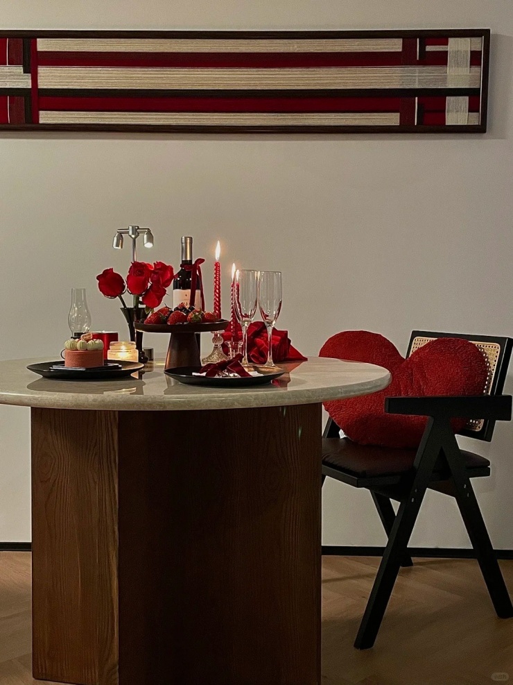 Biến bàn ăn tại gia thành 'nhà hàng' riêng tư dịp Valentine - 10