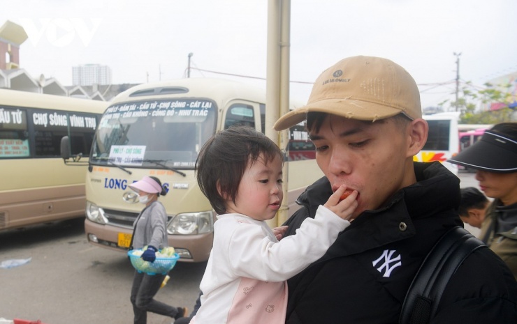 Hành khách chủ yếu về các tỉnh phía Nam như Hưng Yên, Ninh Bình, Thanh Hóa, Nghệ An,...thậm chí là các địa phương ở xa như Đà Nẵng, Đồng bằng sông Cửu Long..