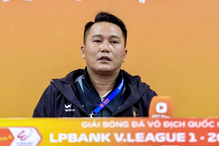 HLV Mai Xuân Hợp.