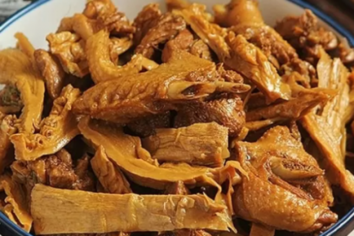 Món ngon ngày Tết được ví như 'thuốc bổ tự nhiên', nhưng 4 nhóm người ăn vào dễ rước họa