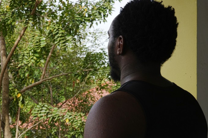 Youga tại một địa điểm không được tiết lộ ở Campuchia. Ảnh: AP