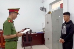 Bắt nam thanh niên rủ bạn gái nhí vào nhà nghỉ để… “tâm sự”