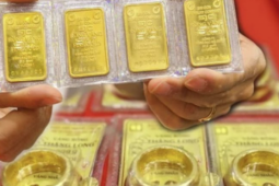 Chốt giá vàng hôm nay ngày 13/2 giảm cực mạnh trước nghỉ Tết