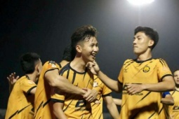 Nợ lương chồng chất, Đông Á Thanh Hóa gồng mình vượt khó, NHM xứ Thanh chung tay "cứu" đội