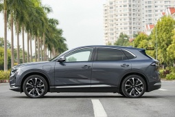 Giá xe VinFast VF 8 tháng 2/2026, bản Plus ưu đãi tới 120 triệu đồng