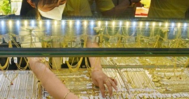 Sáng 13-2, giá vàng - giá bạc trong nước giảm mạnh