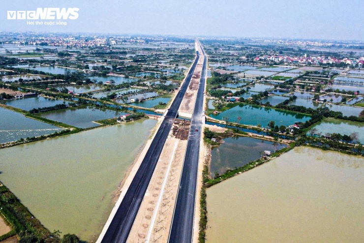 Những công trình giao thông tiêu biểu của Hà Nội hoàn thành trong năm qua - 13