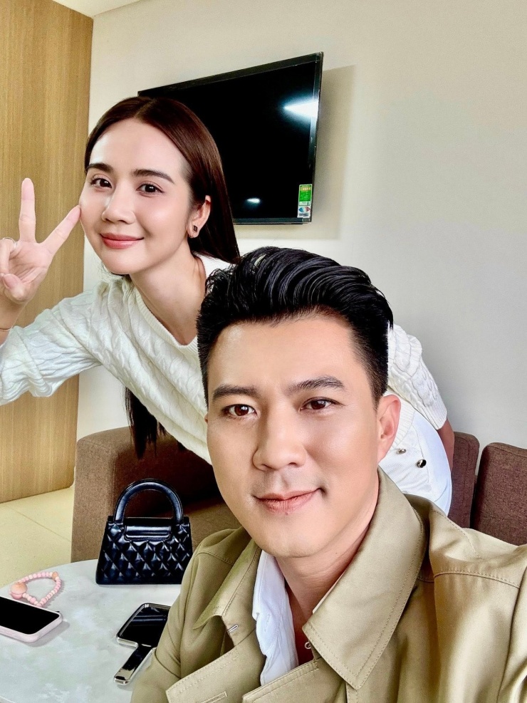 4 cặp đôi ấn tượng nhất phim VTV năm qua: Huyền Lizzie - Hà Việt Dũng ghi điểm - 1