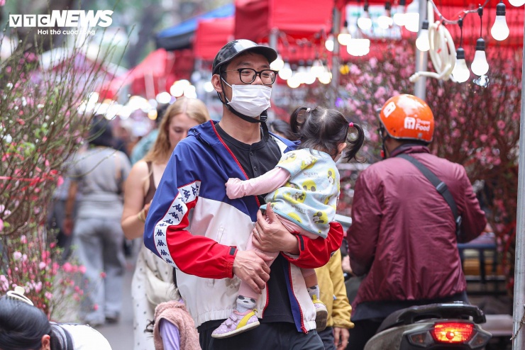 Những ngày cuối năm trở thành khoảng thời gian quý giá để mọi người cùng nhau thư giãn, tận hưởng không khí cận Tết.
