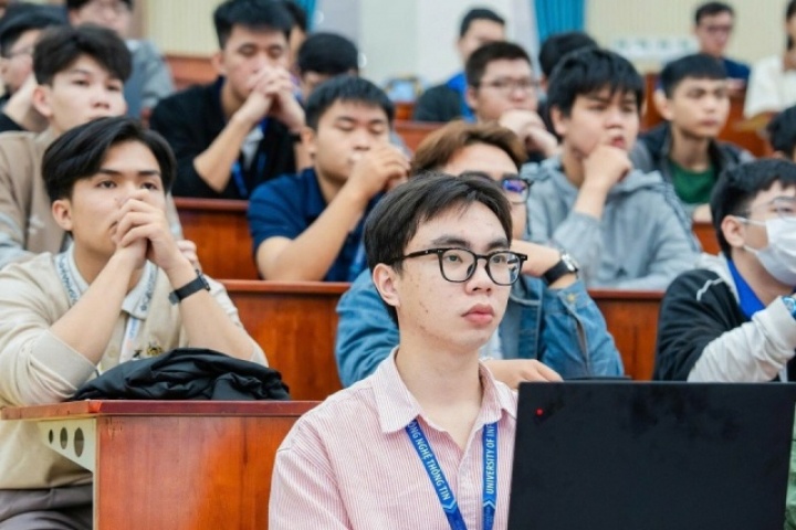 ĐH Công nghệ Thông tin dự kiến áp sàn xét tuyển 20 điểm trở lên