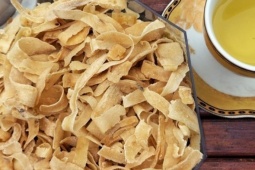 Độc đáo loại mứt từ rễ cây, giá trên nửa triệu đồng 1kg vẫn cháy hàng dịp Tết