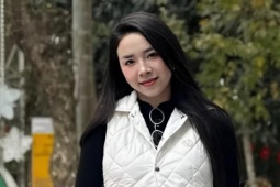 Á hậu Thúy An cùng mẹ chồng phượt xuyên Việt trước Tết