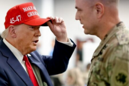 Tấn công quy mô lớn hay lực lượng đặc nhiệm: Ông Trump lựa chọn cách tấn công Iran