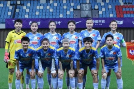 “Hotgirl” Thanh Nhã nói gì khi ĐT nữ Việt Nam thua 1-6 trước Trung Quốc?