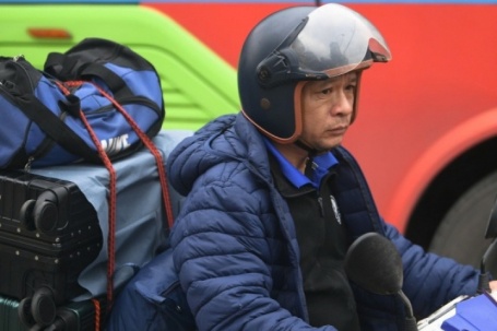 Vật lộn trên đường về quê nghỉ Tết