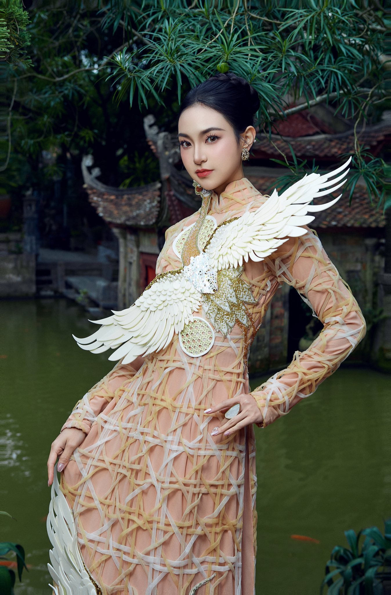 Nữ sinh Ngân hàng quê Hưng Yên gây chú ý Miss World Vietnam 2025 - 12