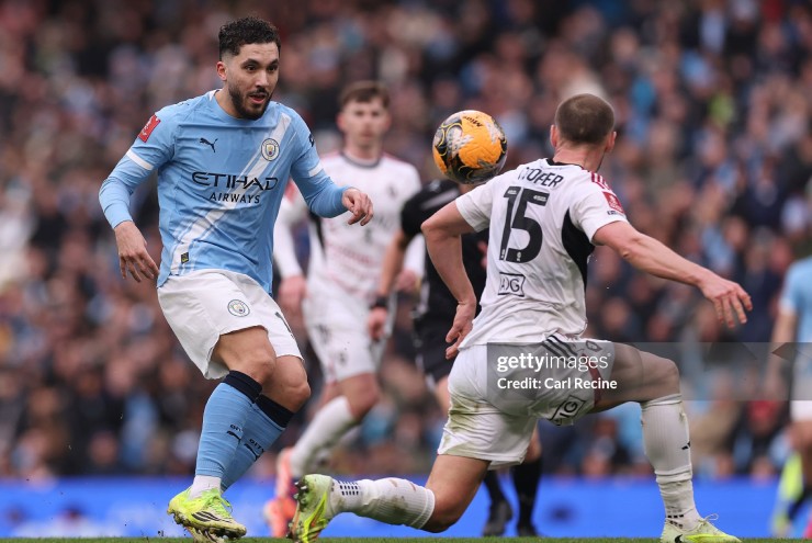 Man City chơi áp đảo ngay từ đầu