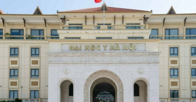 Đại học Y Hà Nội bỏ C00, thêm loạt tổ hợp mới