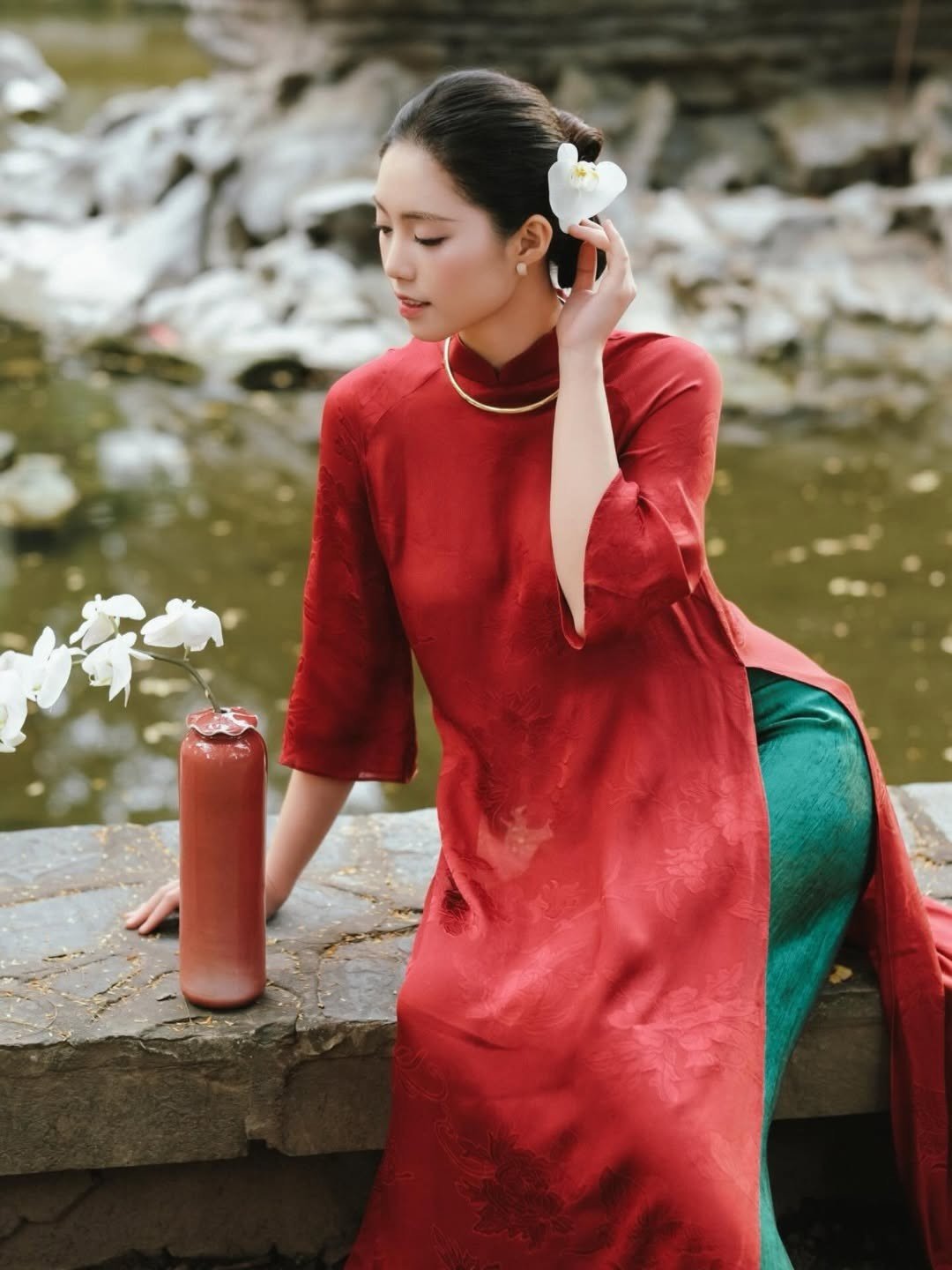 Châu Anh nói sau khi kết thúc nhiệm kỳ, cô dự định tiếp tục học cao hơn trong lĩnh vực nghệ thuật, âm nhạc. Người đẹp nói sẵn sàng thử sức với lĩnh vực giải trí nếu có cơ hội.