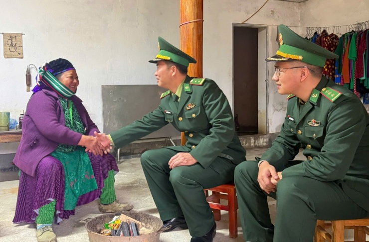 Những ngày cận Tết ở đảo Trường Sa và địa đầu Lũng Cú - 8