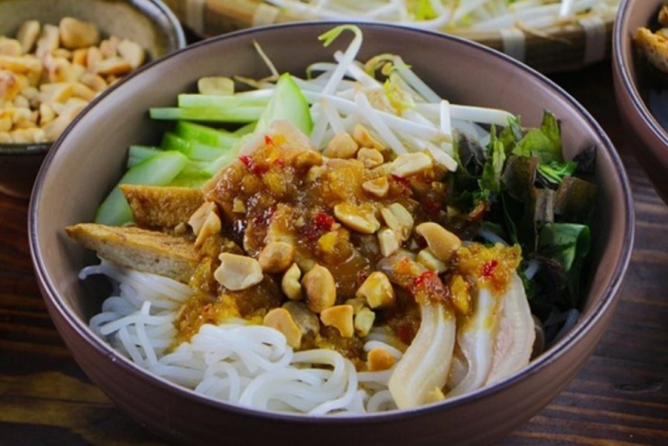 Món ngon vài chục nghìn khiến Mỹ Tâm ghiền ăn cả tô, nhiều người lại 'bỏ chạy' khi nghe mùi - 4