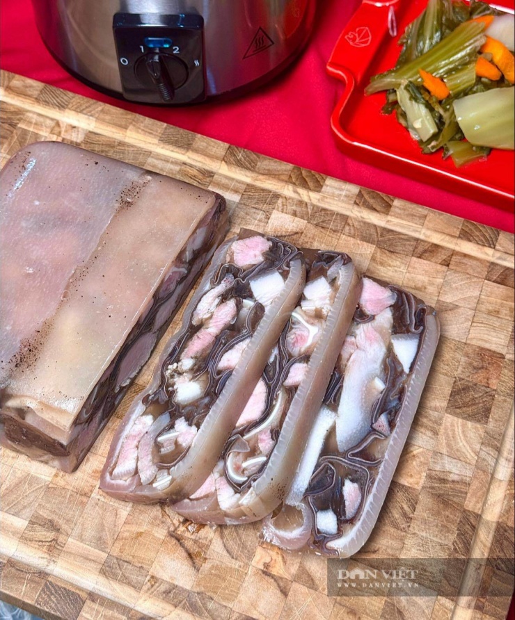 Mách bạn bí quyết nấu thịt đông trong veo, mềm ngon, ăn không ngấy cho ngày Tết tròn đầy - 4